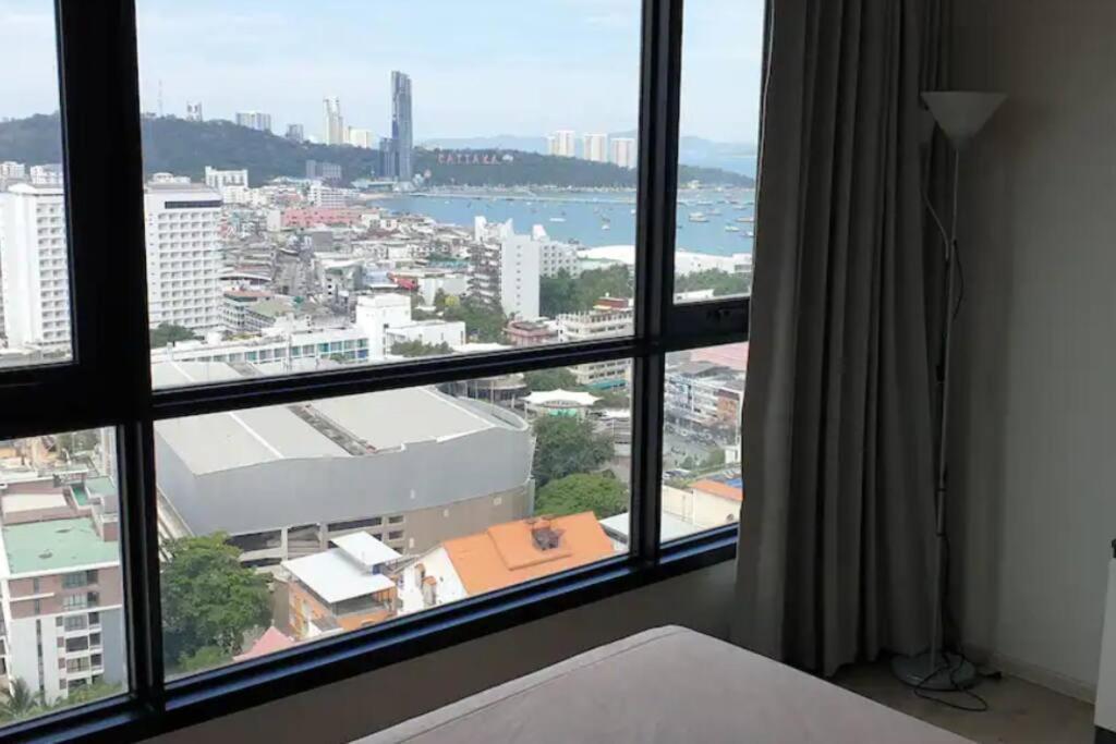 The Base 2bed King&queen Sky Seaview & Infinity Pool * Pattaya